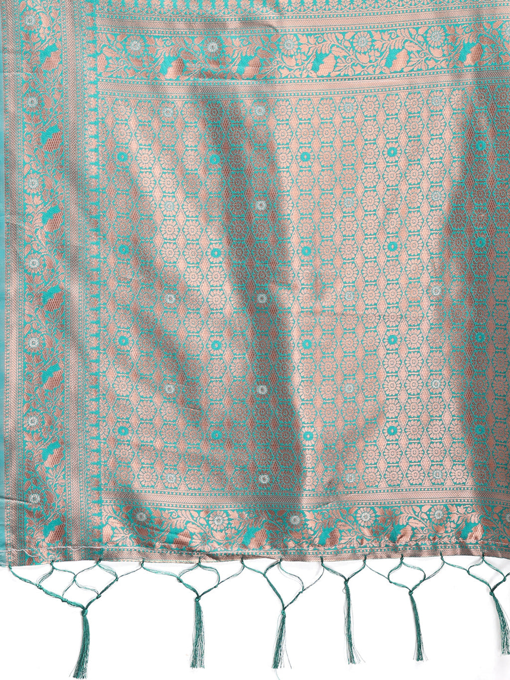 Light Green Cotton Saree with Contrast Pallu and Buta Work