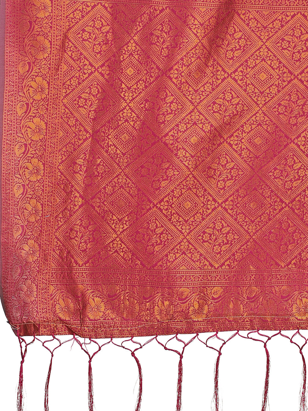 Radiant Lichi Silk Saree with Geometric Pattern in Pink and Maroon