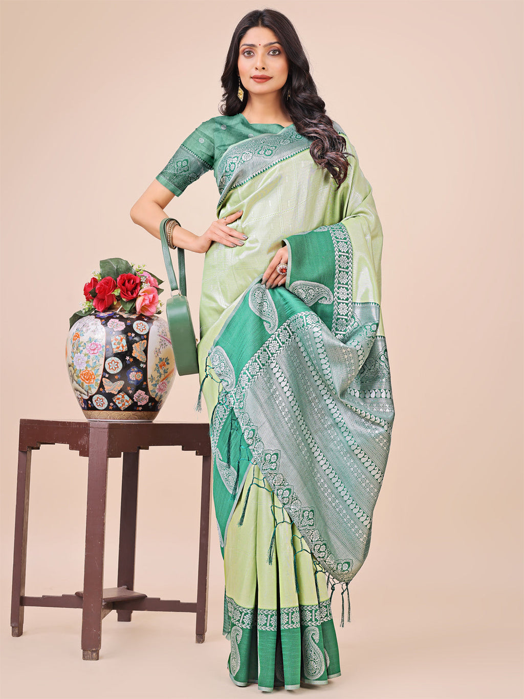 Dual-Tone Light & Dark Green Silk Saree with Paisley Pallu