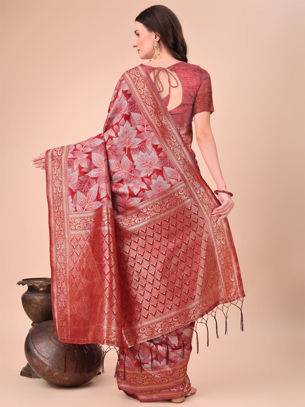 Elegant Red Cotton Silk Saree with Floral Design and Rich Pallu