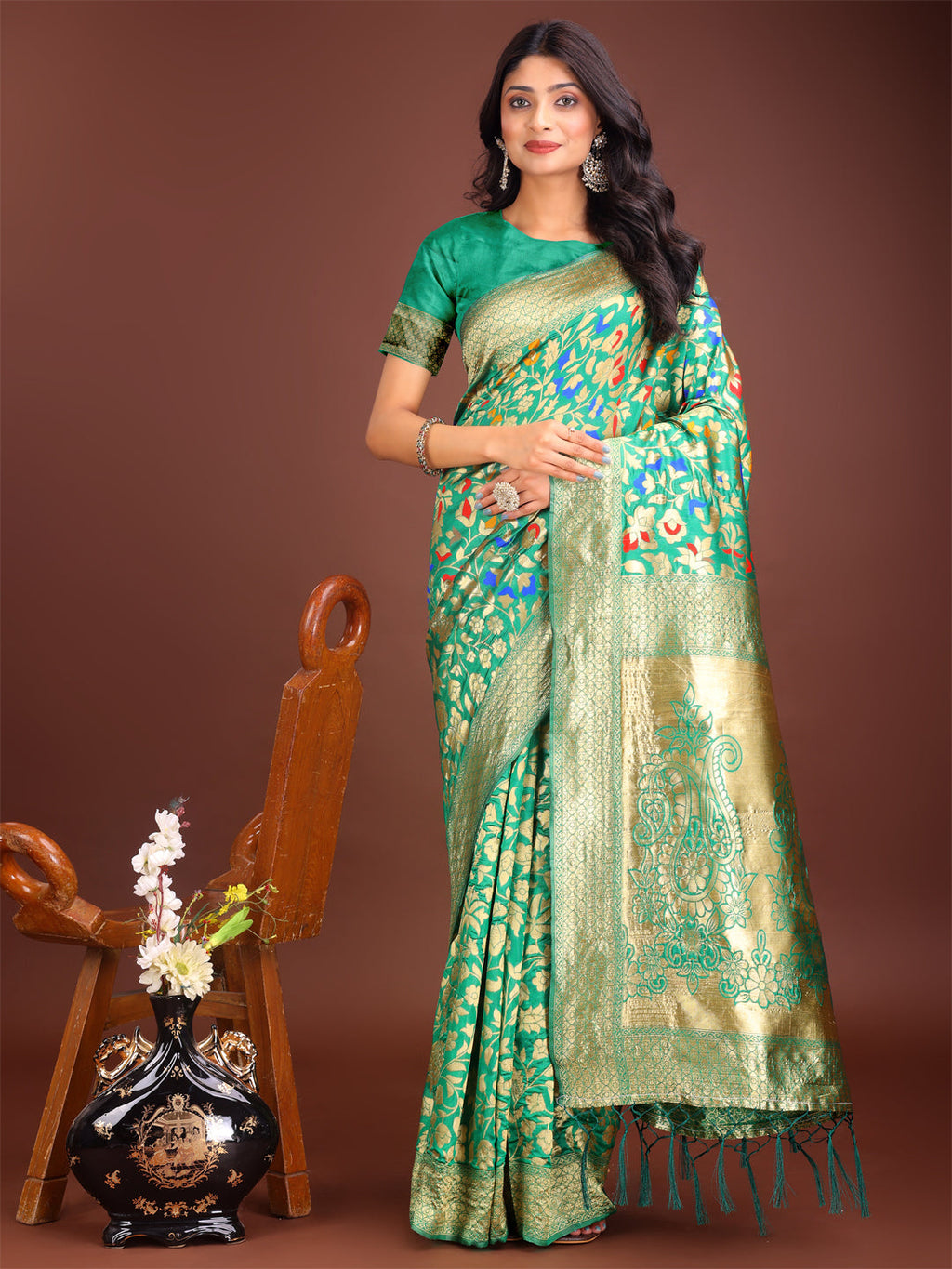 Shree Shyam Fashion Majestic Green Silk Saree with Gold Zari & Floral Design - Perfect for Festive & Traditional Occasions