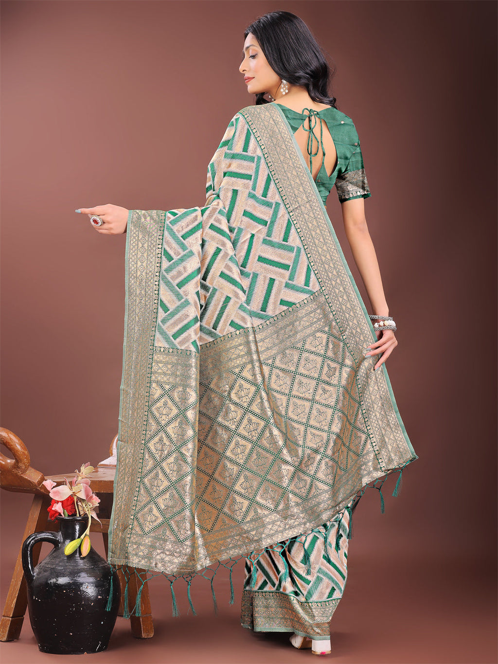 Green & Cream Linen Saree with Geometric Design & Zari Border