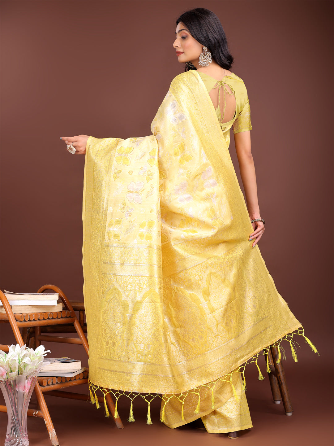 Yellow Cotton Saree with Golden Zari Work & Graceful Drape