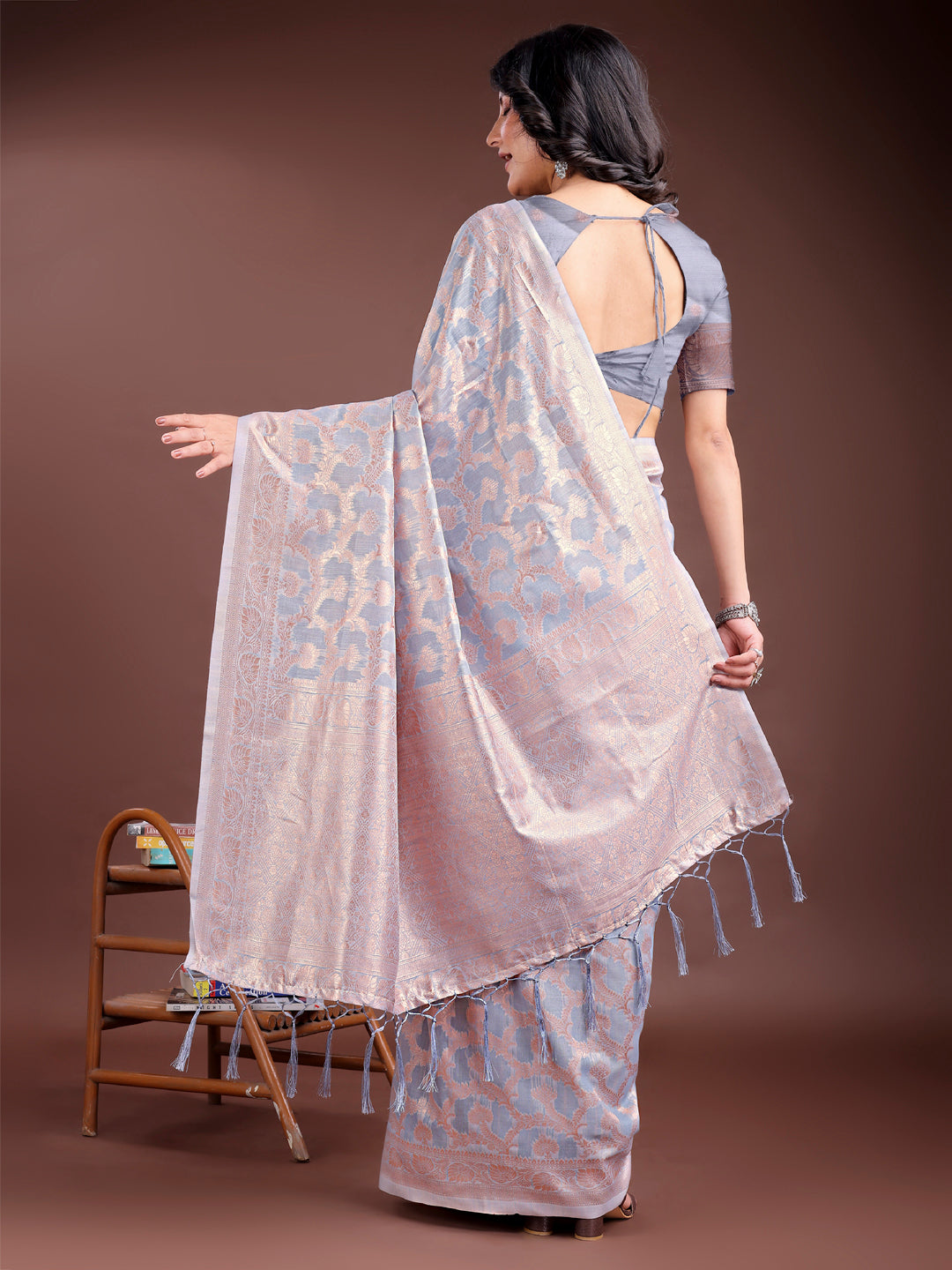 Grey Linen Cotton Woven Zari Saree with Traditional Tassels