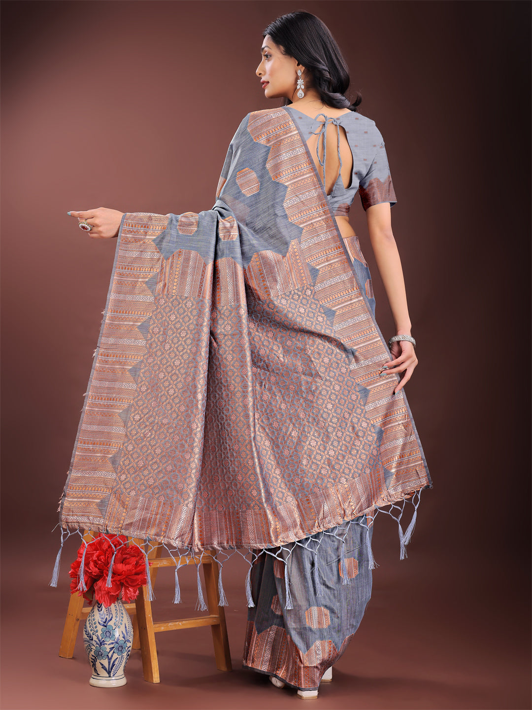 Grey Linen Cotton Saree with Woven Geometric Zari Motifs