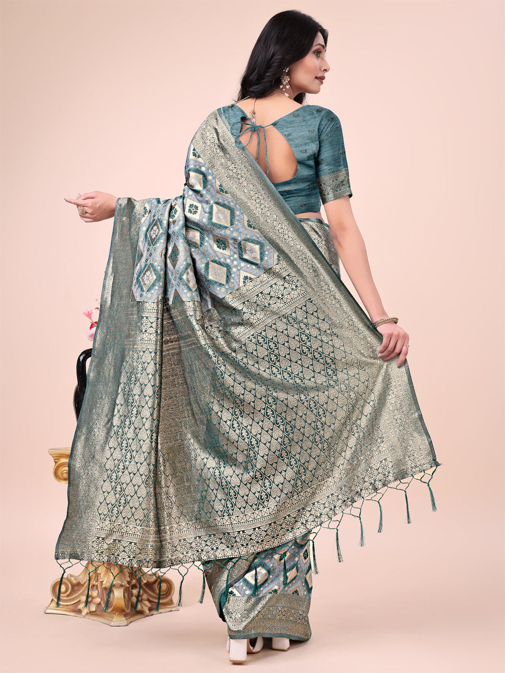 Green Lichi Silk Saree with Contrast Blue Border and Zari