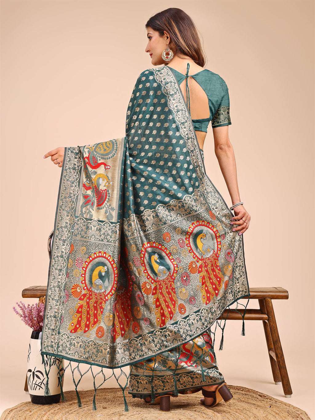 Majestic Green Linen Cotton Saree with Peacock Pallu