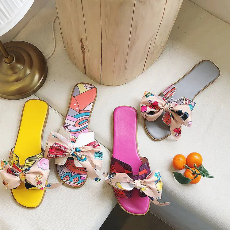 Women's Summer Bow Detail Flat Sandals Playful Pattern - Image 5