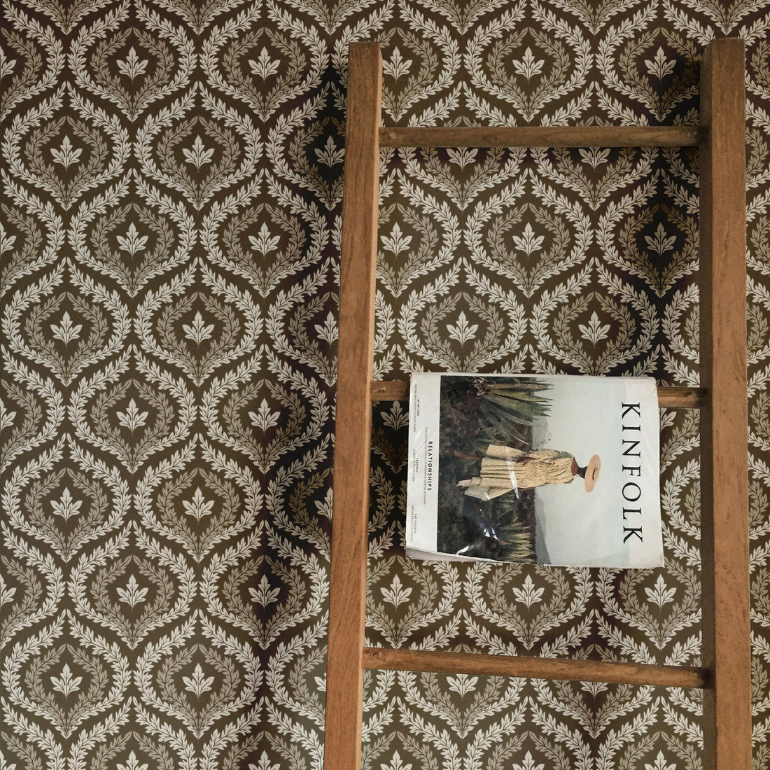 Harrison Geometric Wallpaper - Dark-Green & White Vintage Style