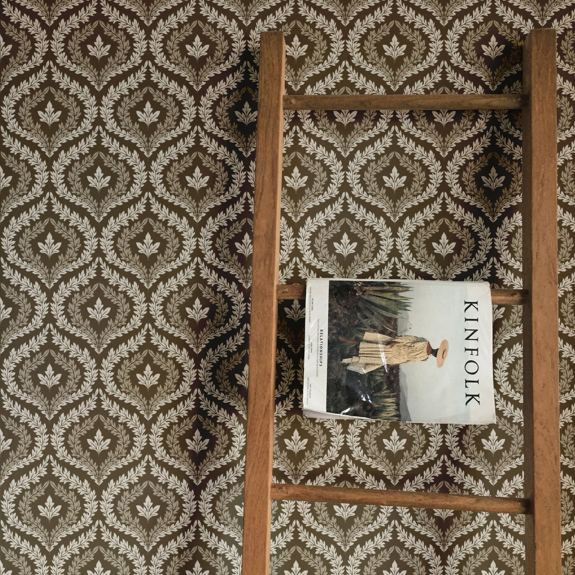 Harrison Geometric Wallpaper - Dark-Green & White Vintage Style