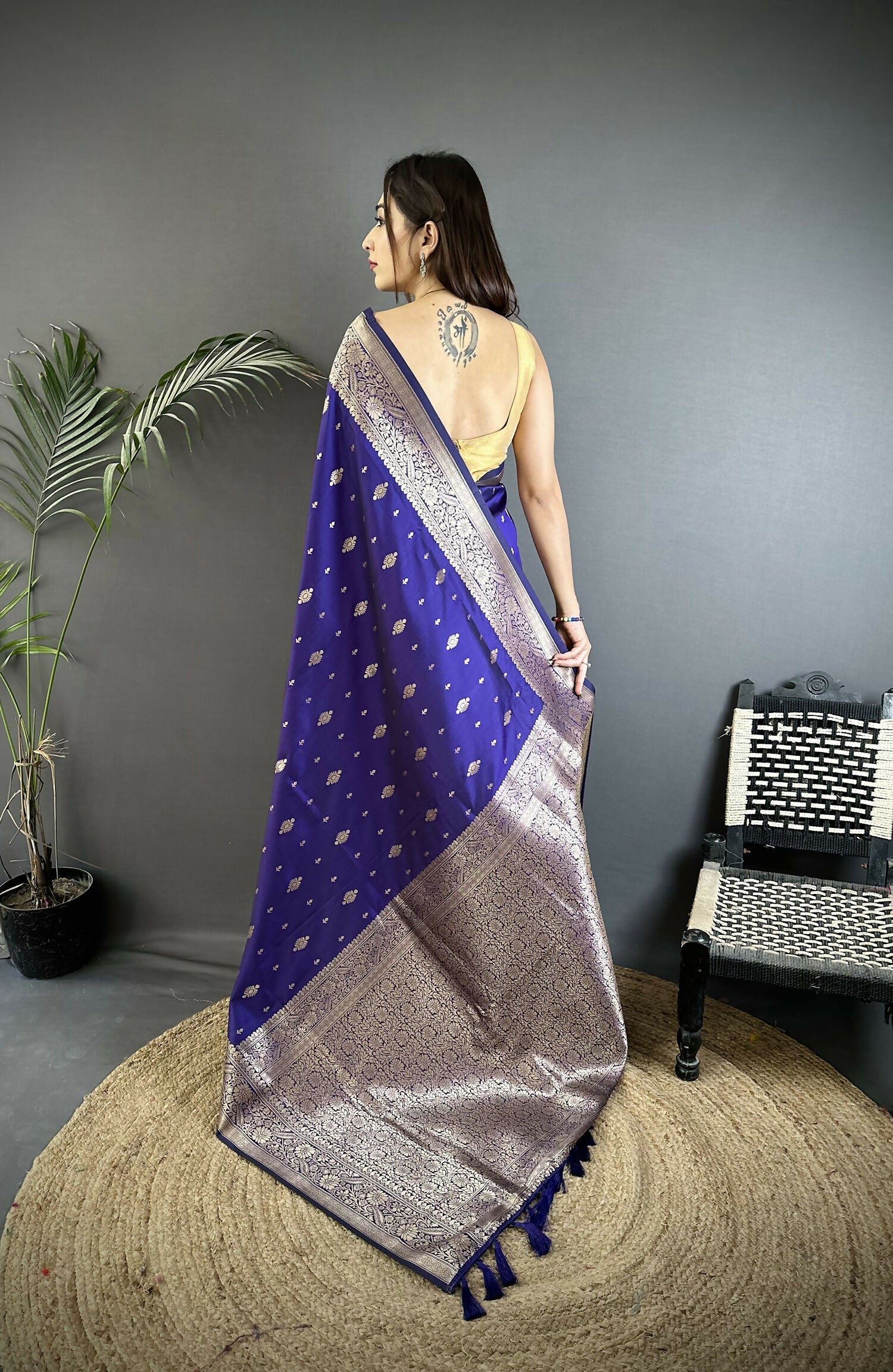 Royal Blue Banarasi Silk Saree with Zari Weaving Motifs