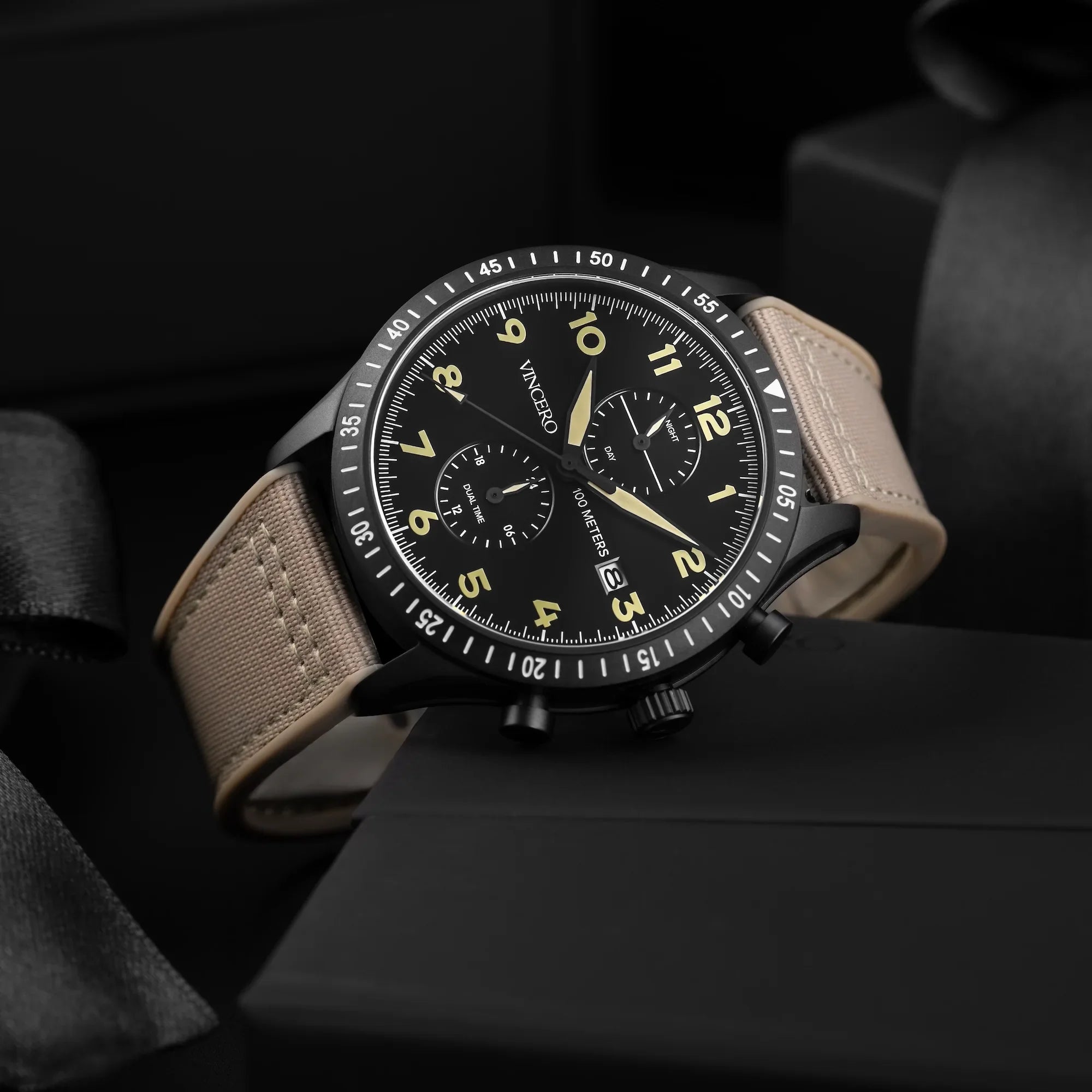 The Altitude Watch in Graphite - 43mm Mens Everyday Timepiece