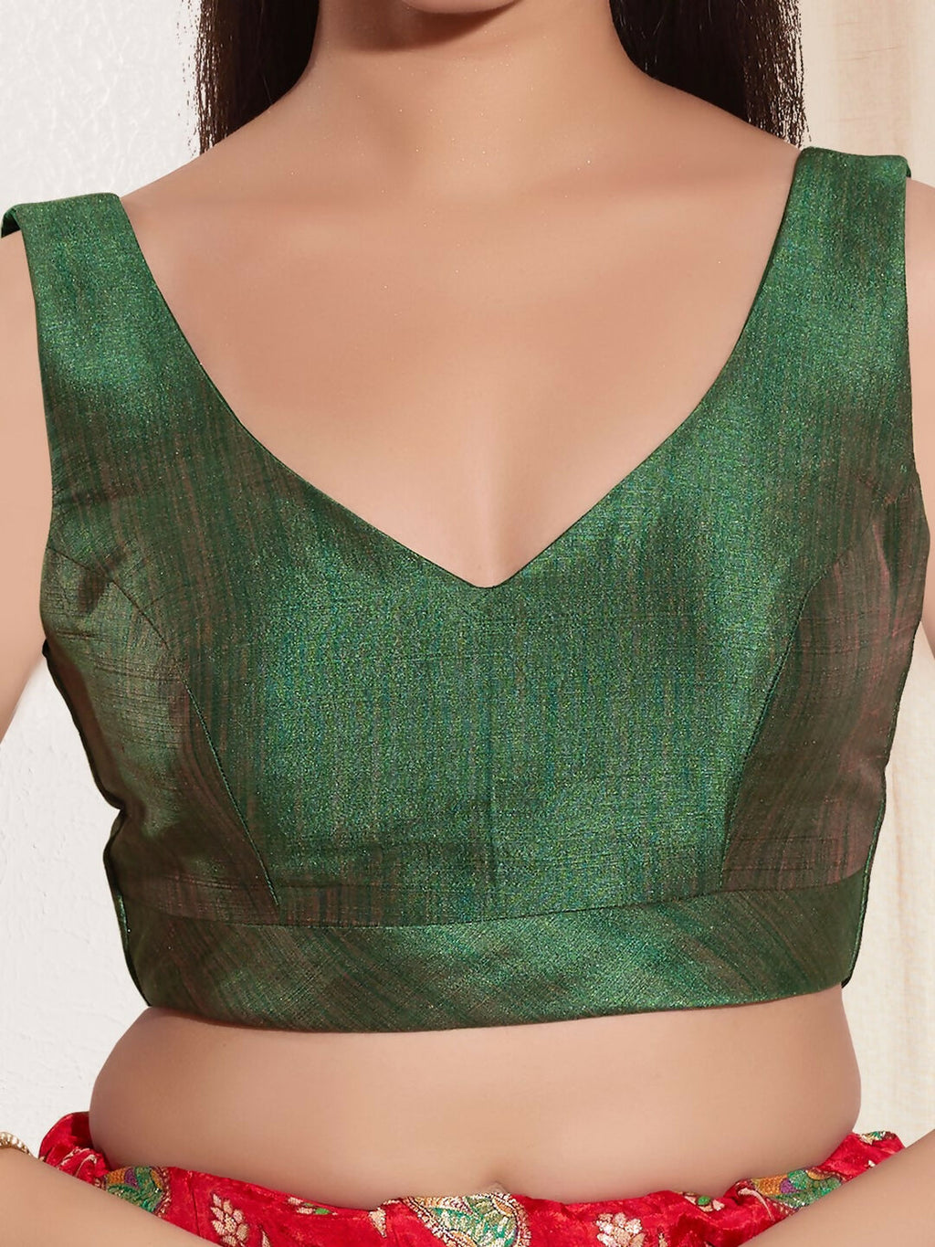 Dark Green Mulberry Silk Padded Sleeveless Round Neck Blouse