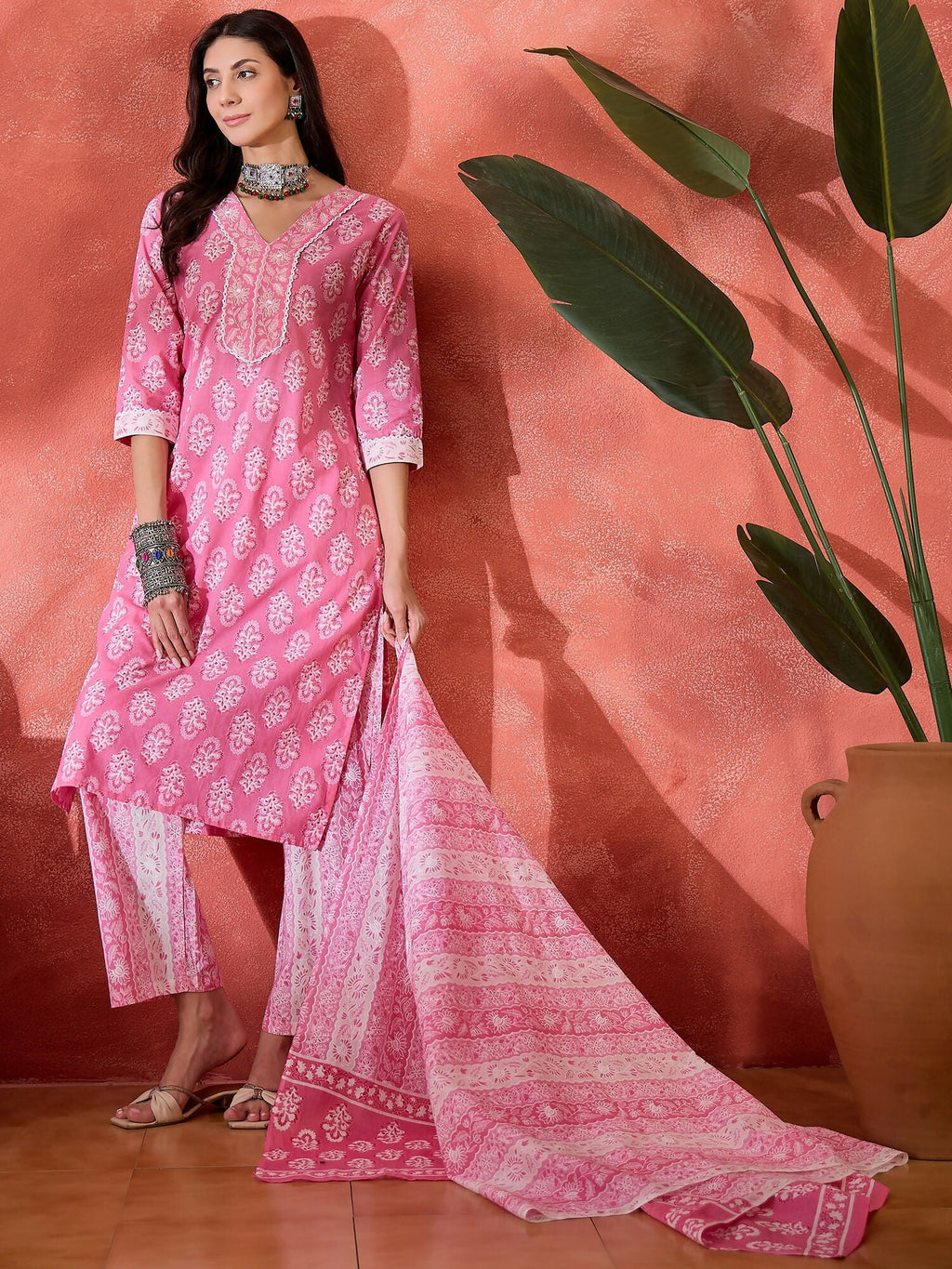 Women's Pink Printed Pure Cotton Kurta Set - Ethnic Wear
