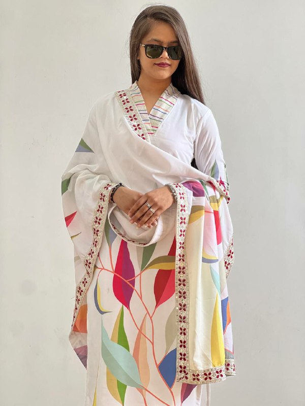 Prazu Fashion Off White Muslin Cotton Printed Salwar Suit