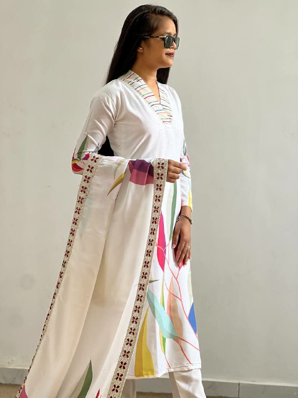 Prazu Fashion Off White Muslin Cotton Printed Salwar Suit