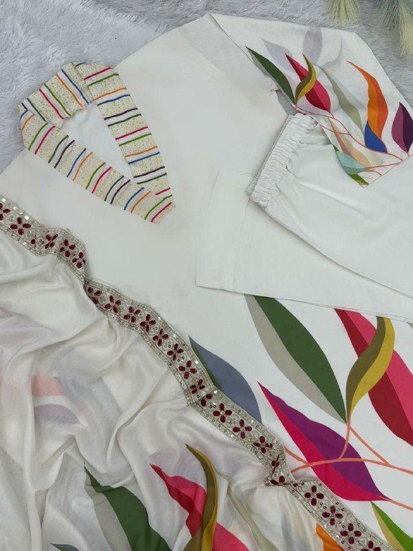 Prazu Fashion Off White Muslin Cotton Printed Salwar Suit