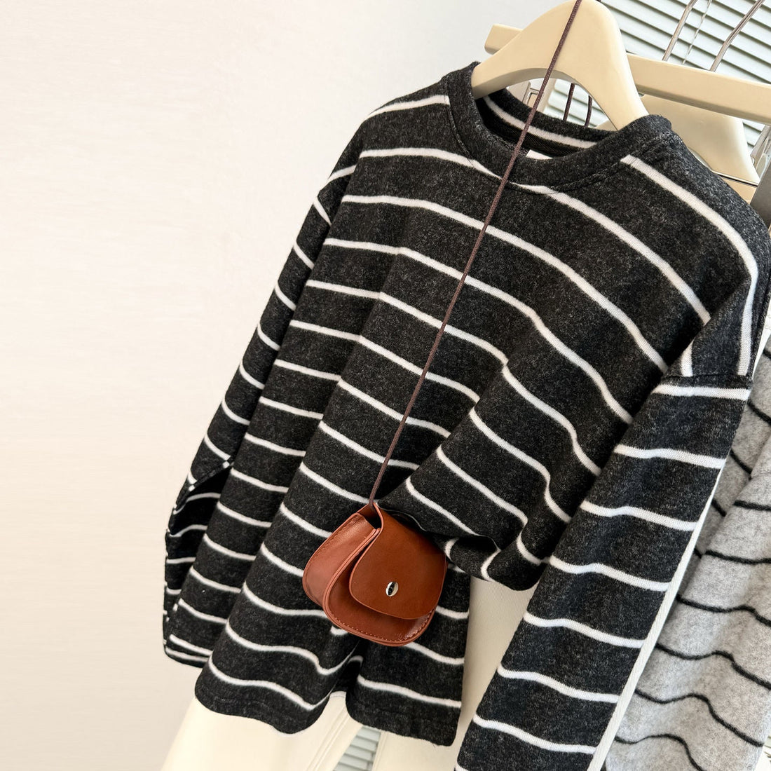 Women's Grey Striped Fleece-Lined Crew Neck Long Sleeve Sweater - Image 5