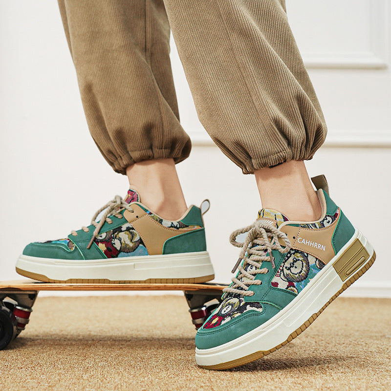 Low-cut Harajuku sneakers with bear patch in green, cream, and blue color block