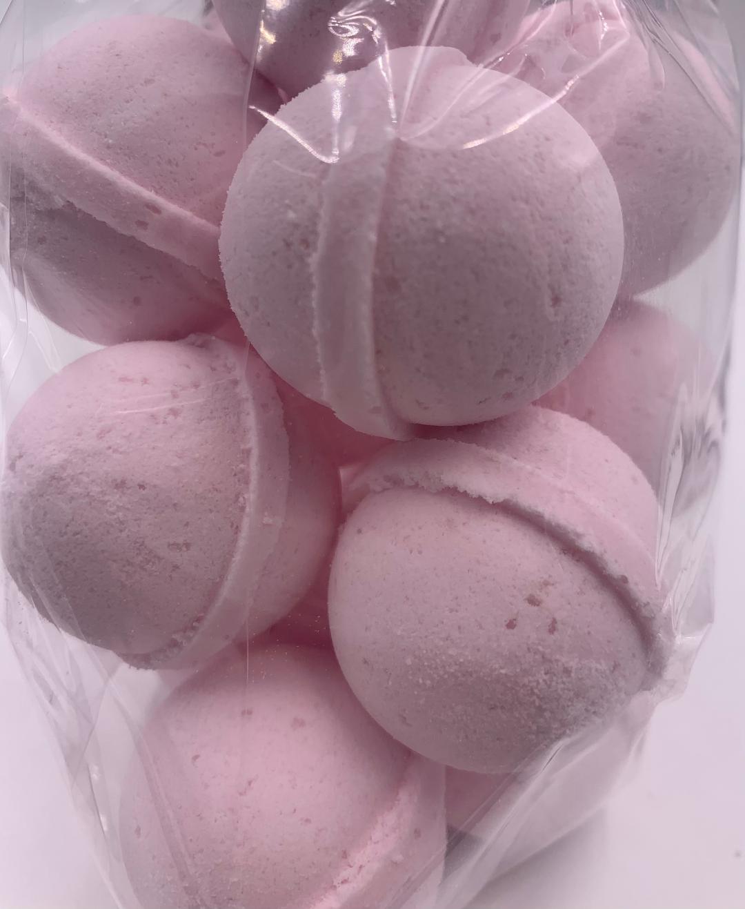 14 bath bombs Classy Lady bath fizzies, great for dry skin, shea, cocoa, 7 ultra rich oils
