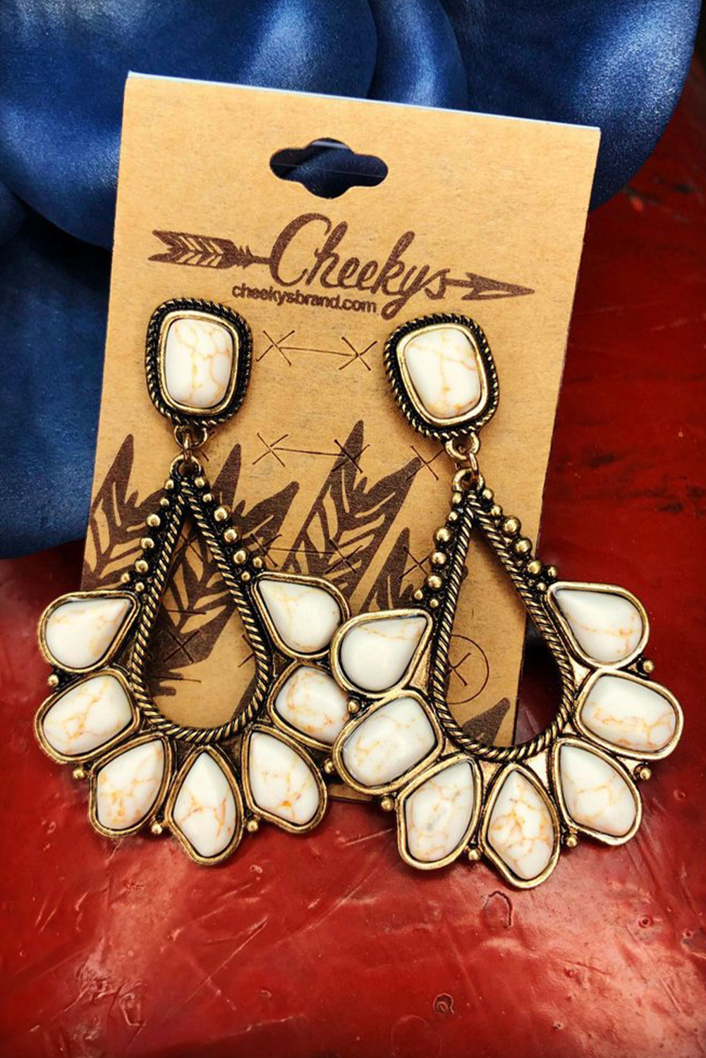 White Turquoise Inlay Cut Out Western Dangle Earrings - Image 2