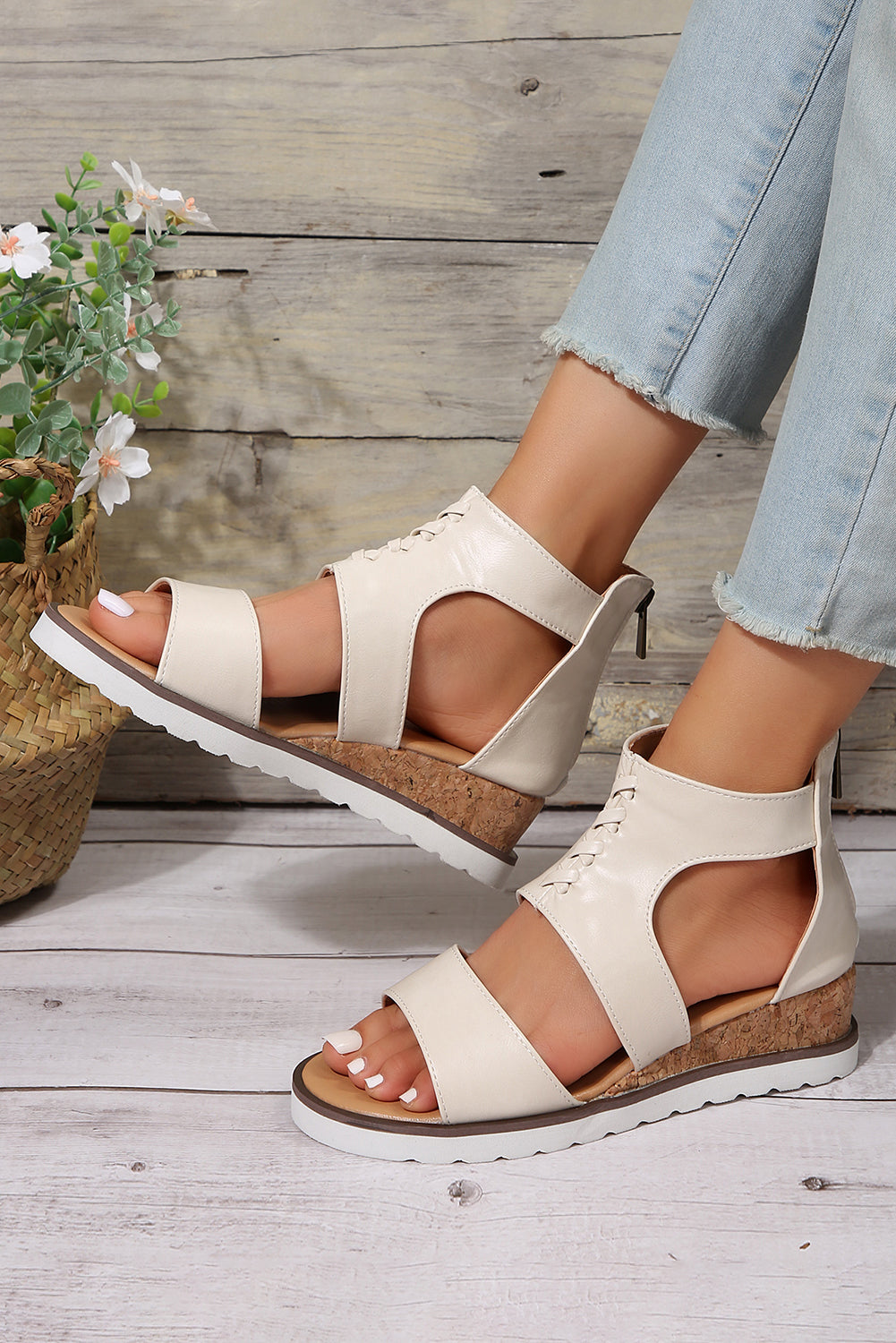 Nora Crisscross Hollowed Gladiator Sandals