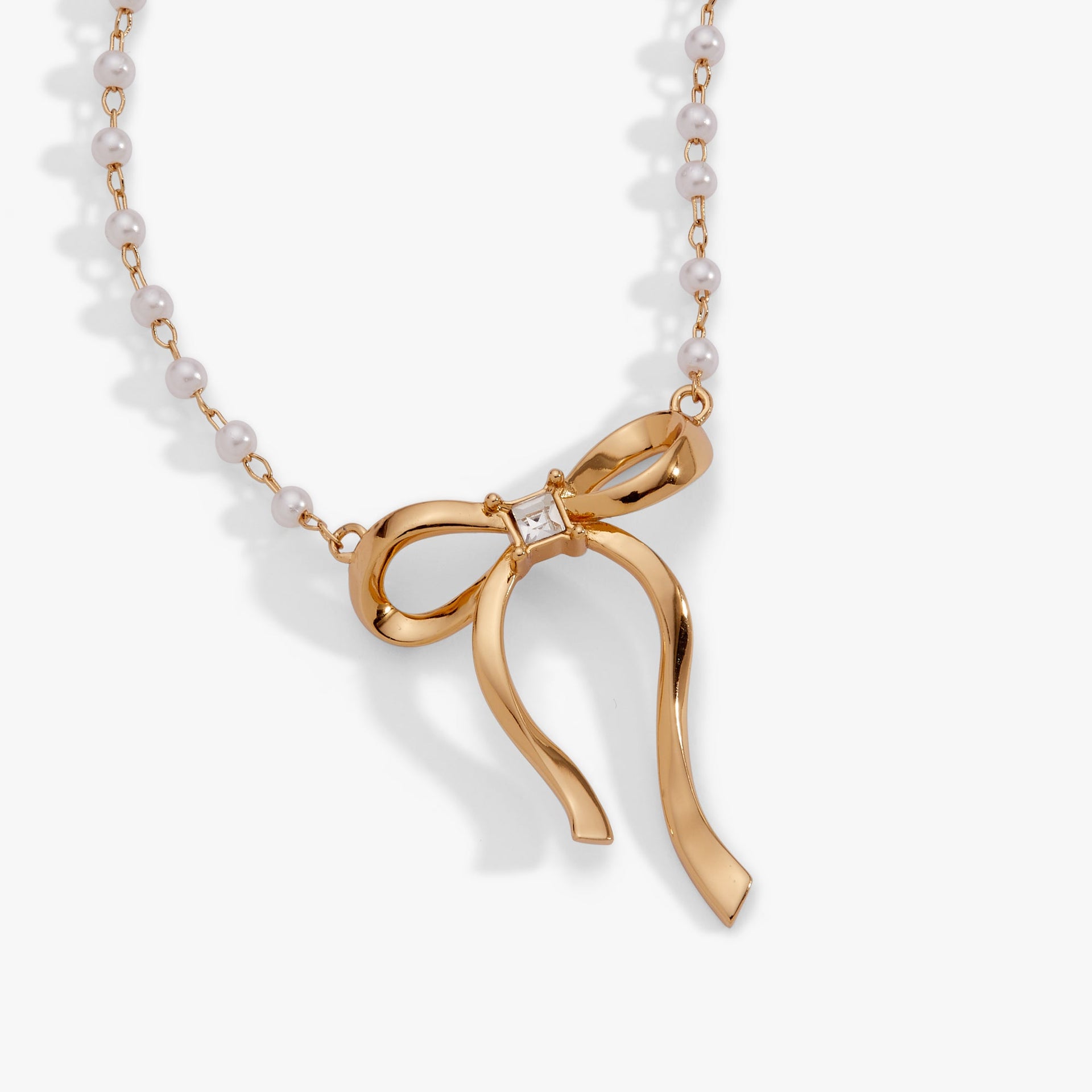 Bow Pearl Coquette Necklace with Crystal Centerpiece