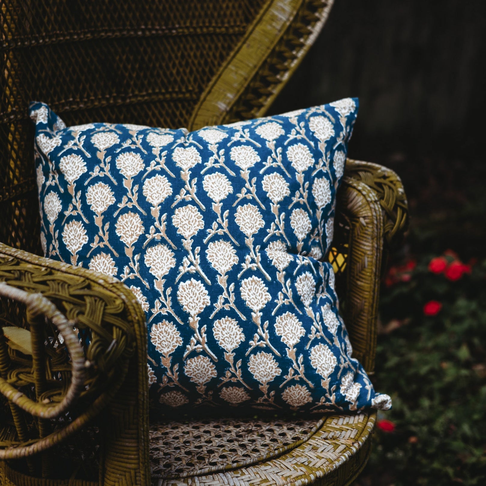 Nikhar Pure Linen Throw Pillow Cover in Ink Blue Floral Print