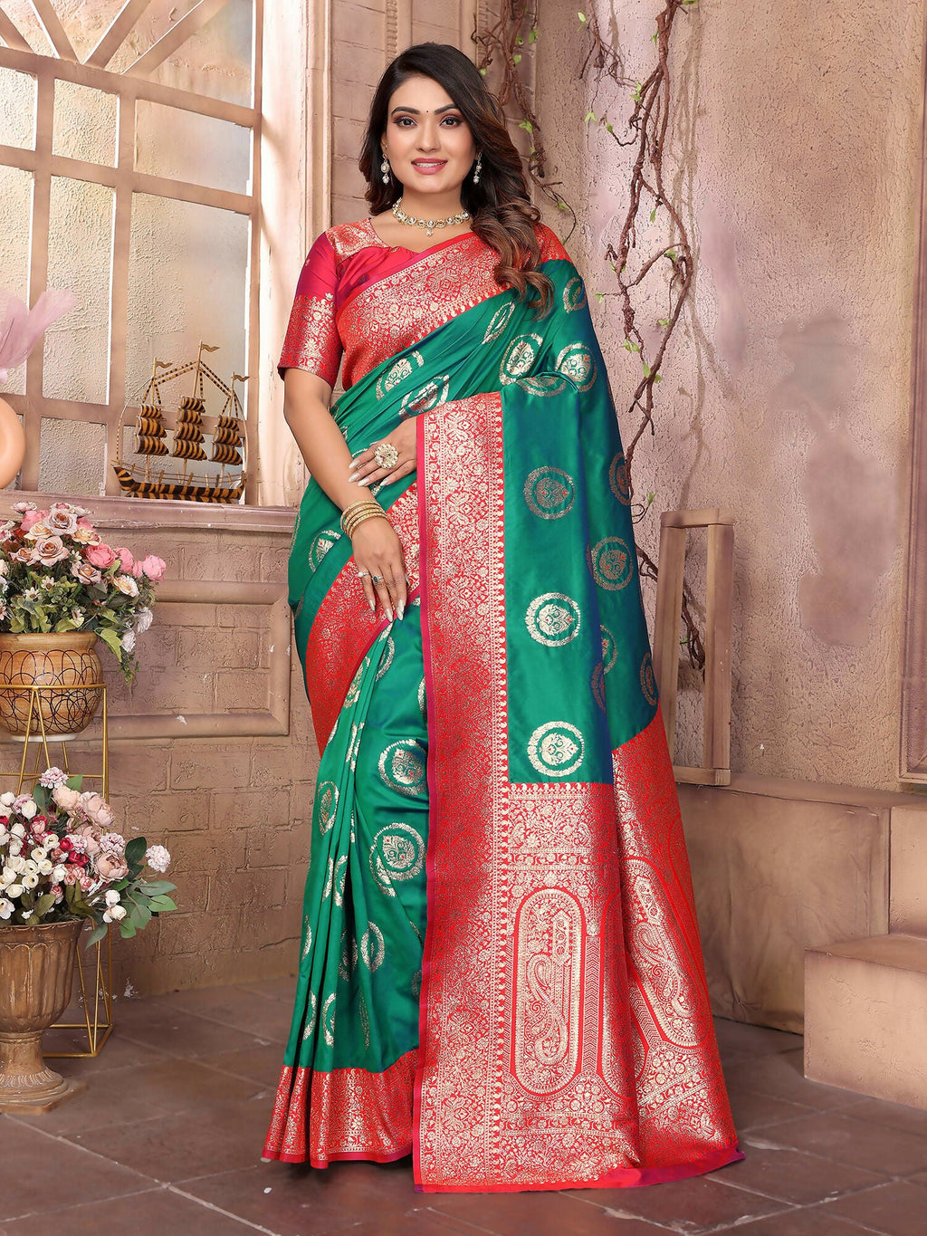 Green Banarasi Soft Silk Woven Saree for Festive Glamour