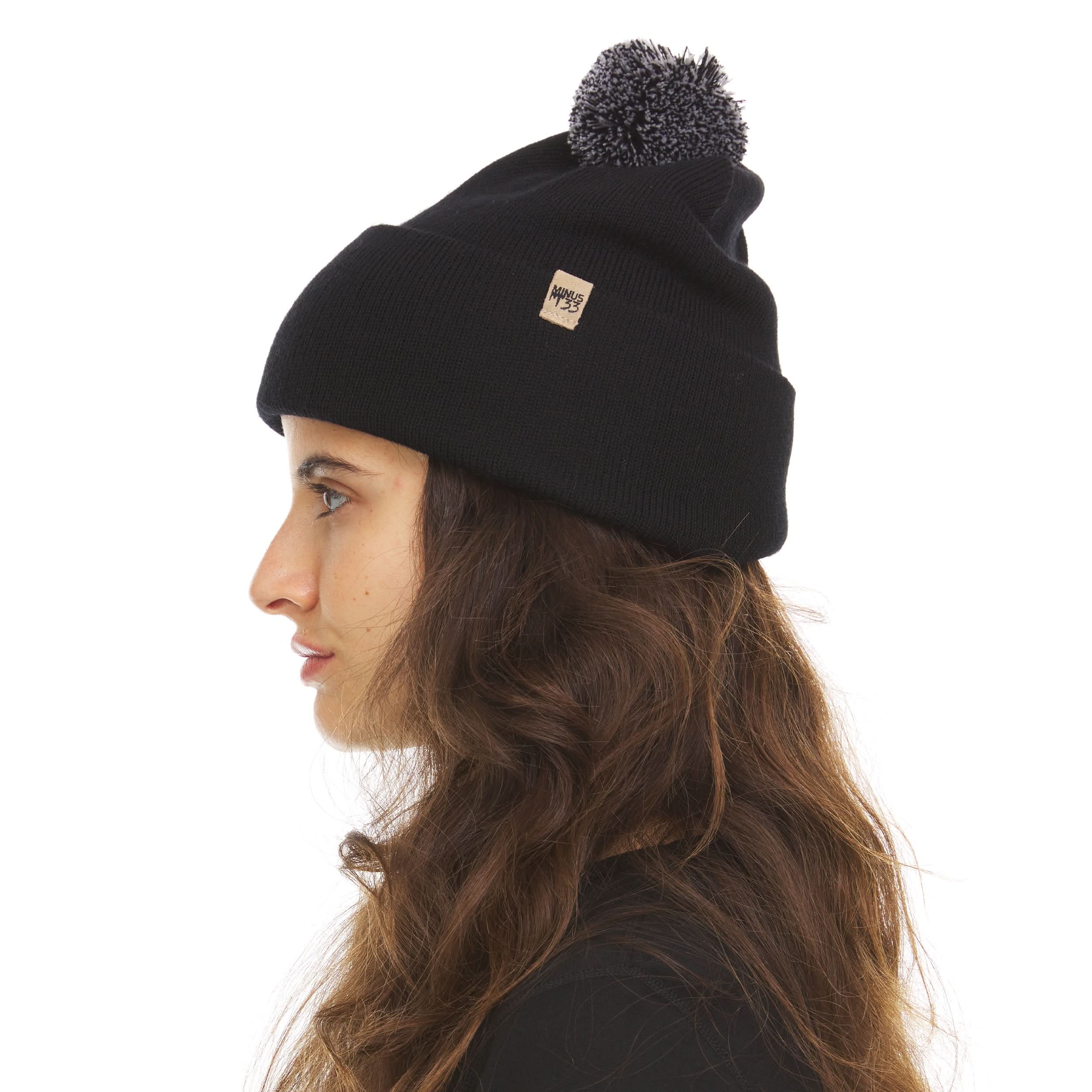 Unisex Midweight Merino Wool Knit Pom Beanie for Winter Sports