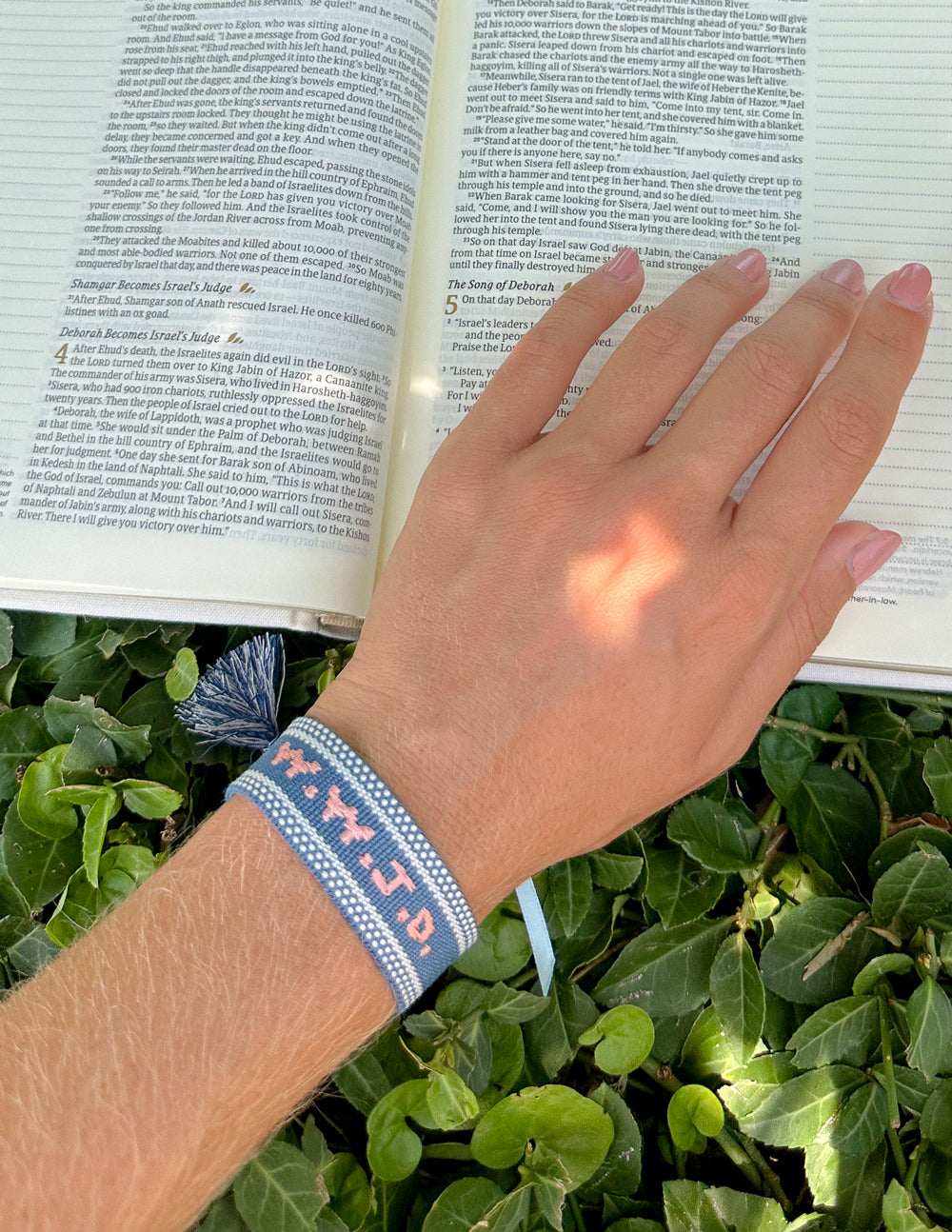 Blue WWJD Embroidered Woven Bracelet - Faith-Based Wristwear