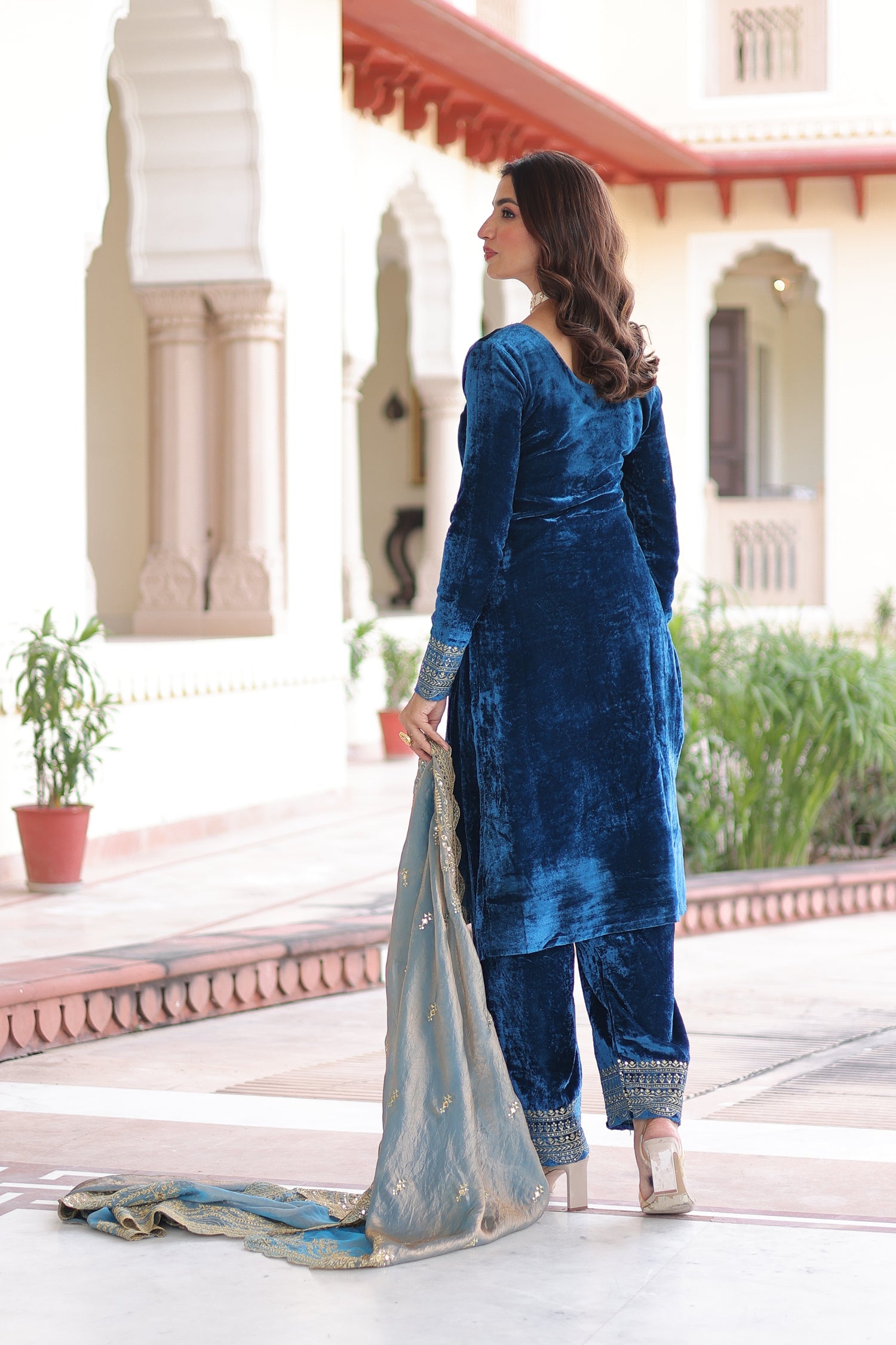 Blue Velvet Kurta Pant Set with Sequins and Zari Embroidery