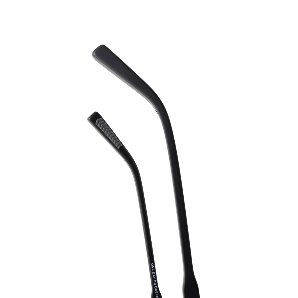 The Brooks Premium Acetate & Stainless Steel Sunglasses in Semi Matte Black