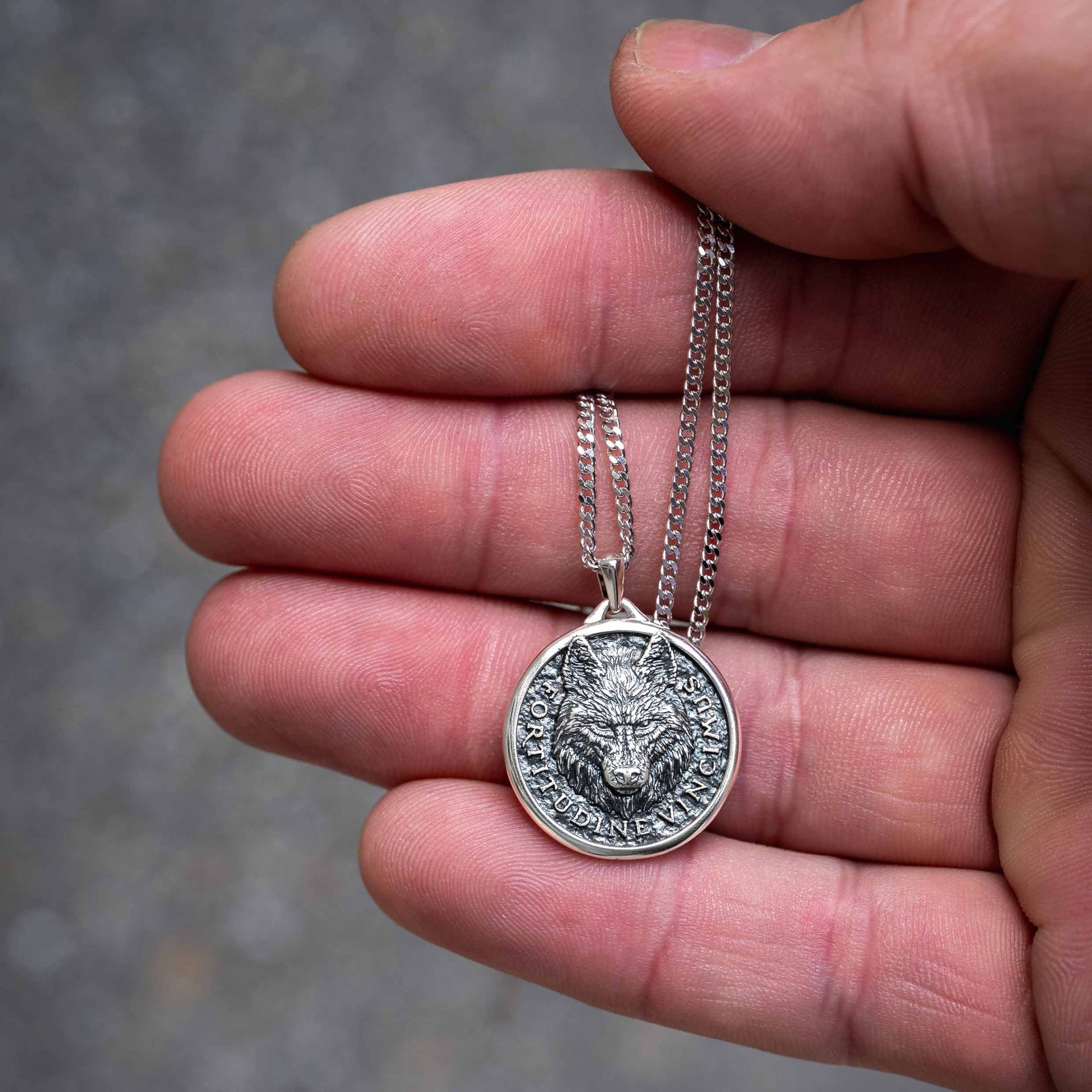 Sterling Silver Wolf Necklace Set - Resilience and Strength