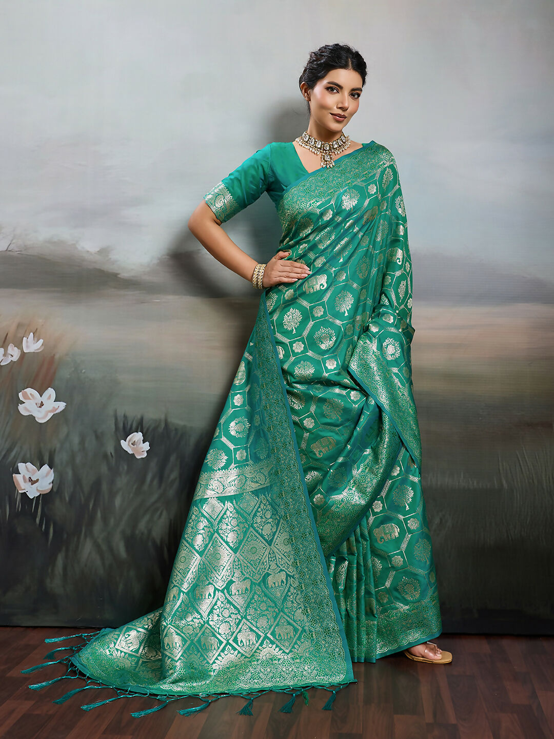 Rama Green Silk Blend Saree with Matching Blouse Piece