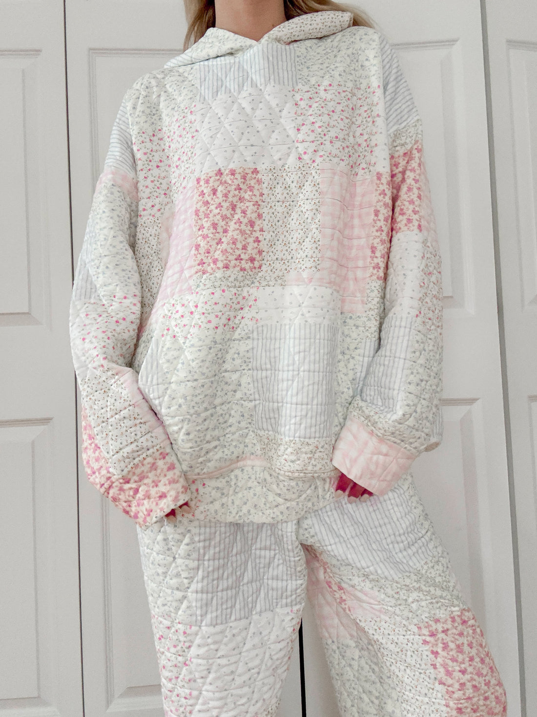 Quilted Pastel Hoodie: Cozy Unisex Pullover for Everyday Style
