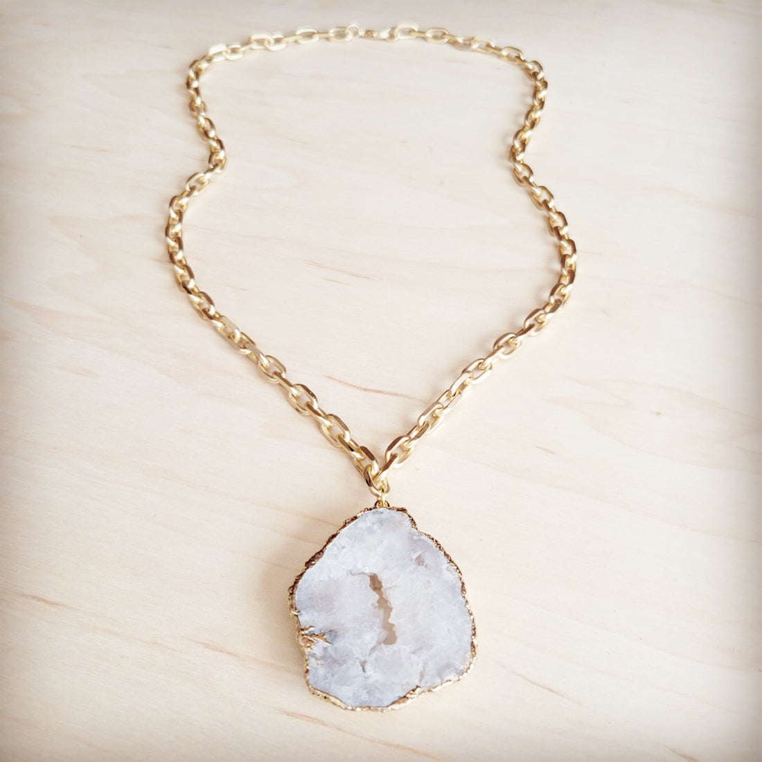 Matte Gold Gilded Agate Pendant Necklace on Oval Link Chain - Image 4