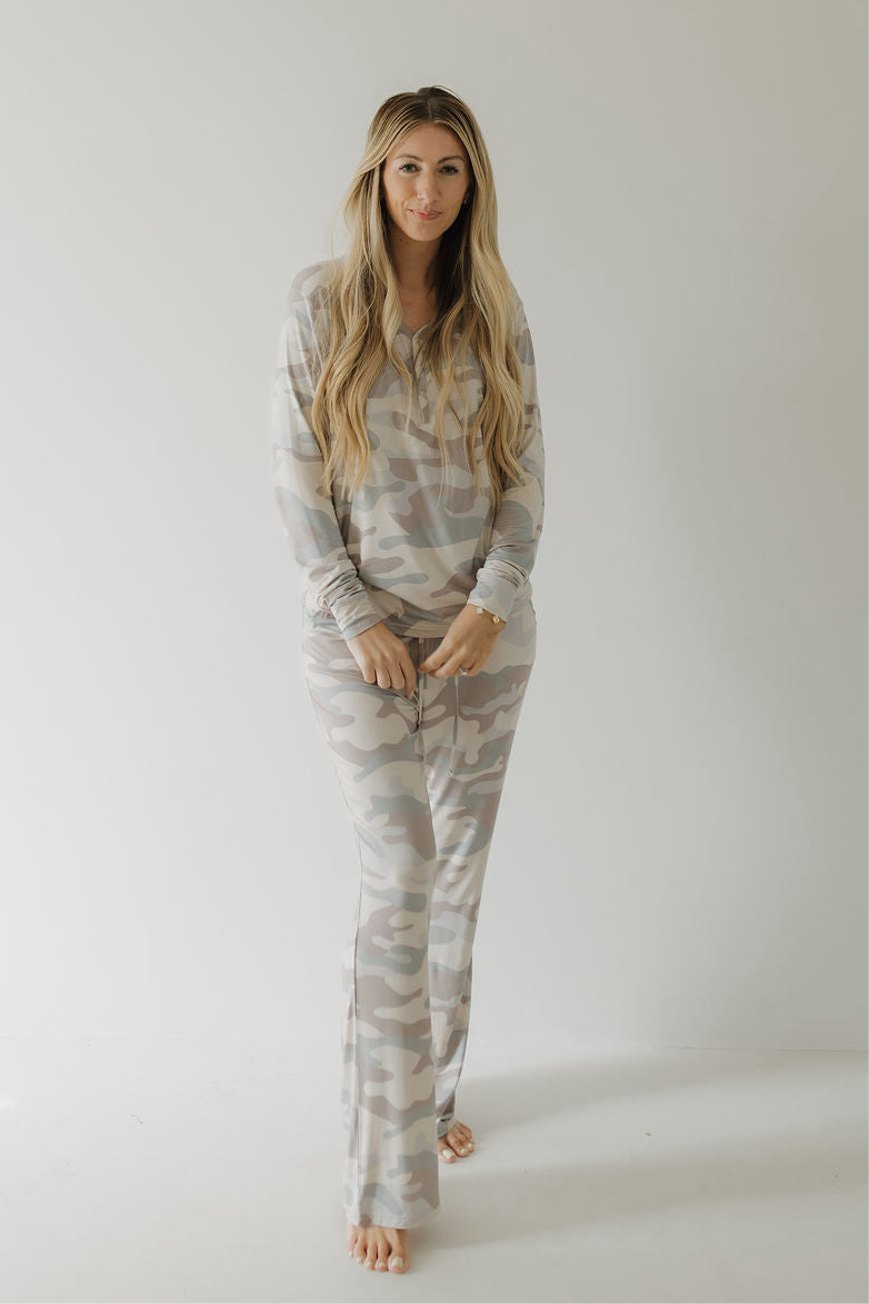 Women's Long Sleeve Bamboo Pajama Set in Camo