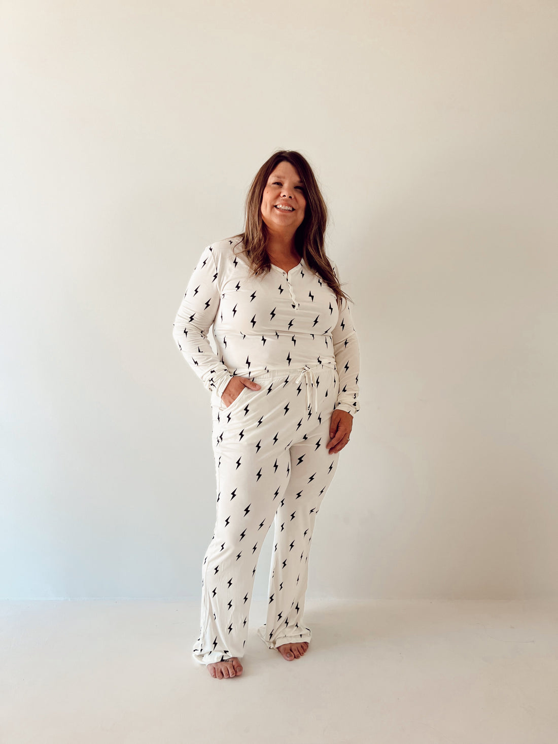 Women's Long Sleeve Bamboo Pajama Set in White & Black Lightning Bolt