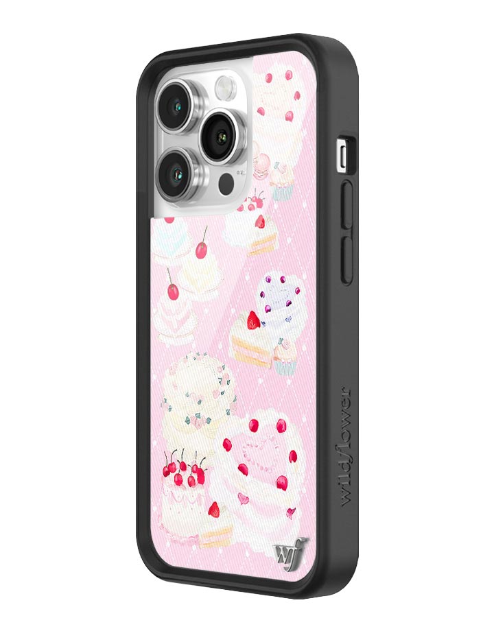 Sweet Cakes iPhone Case with Macaroons and Cupcake Design - Image 22