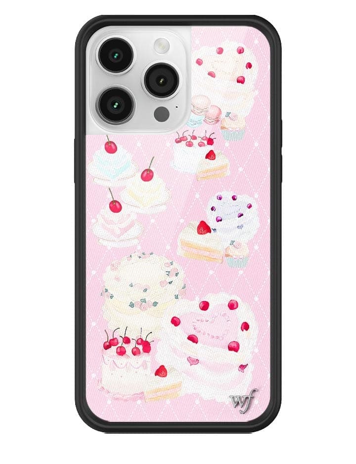 Sweet Cakes iPhone Case with Macaroons and Cupcake Design - Image 17