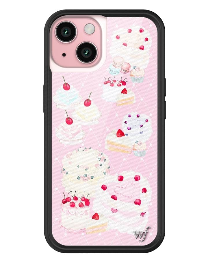 Sweet Cakes iPhone Case with Macaroons and Cupcake Design - Image 15