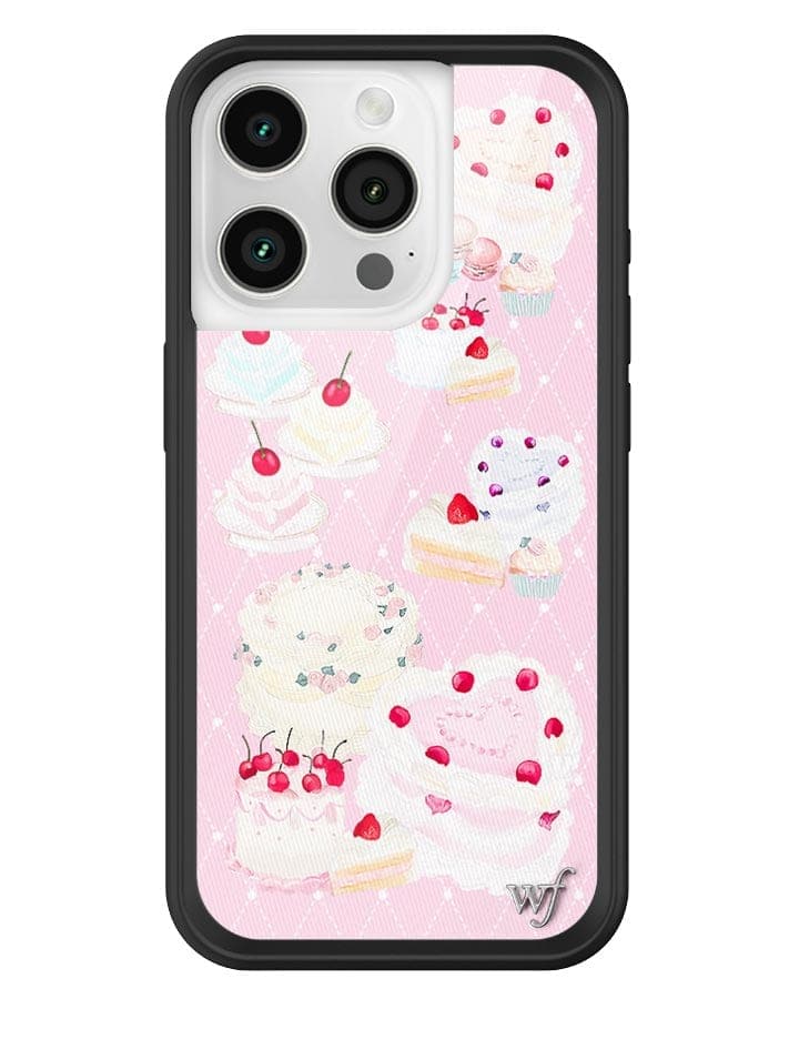 Sweet Cakes iPhone Case with Macaroons and Cupcake Design - Image 13
