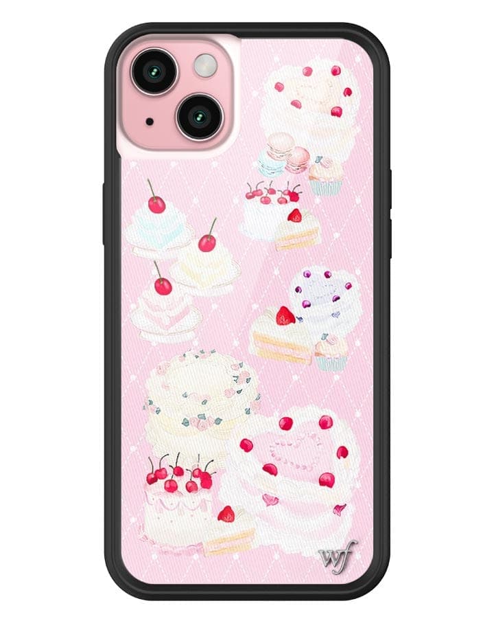 Sweet Cakes iPhone Case with Macaroons and Cupcake Design - Image 11