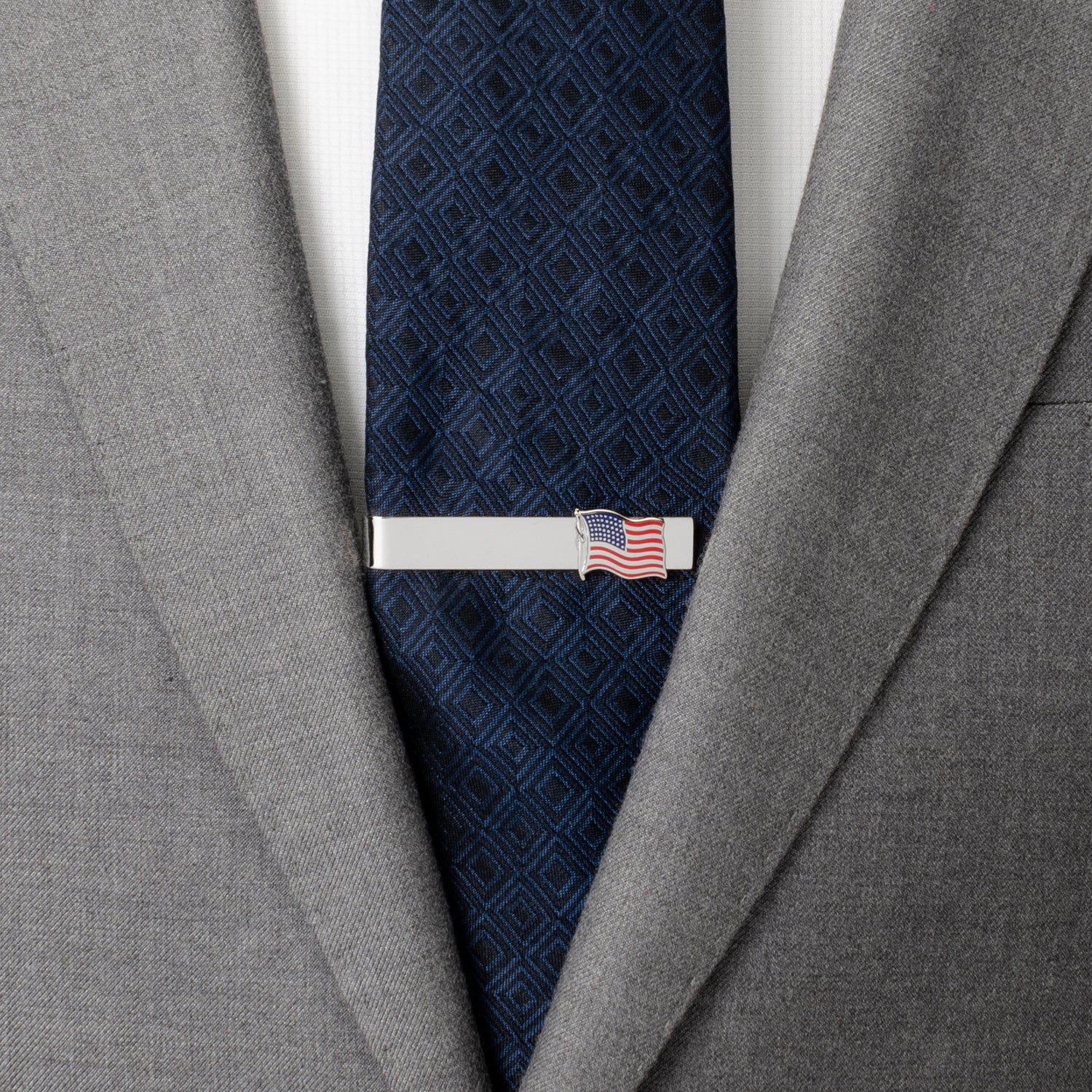 American Flag Cufflinks and Matching Tie Bar Gift Set - Image 5