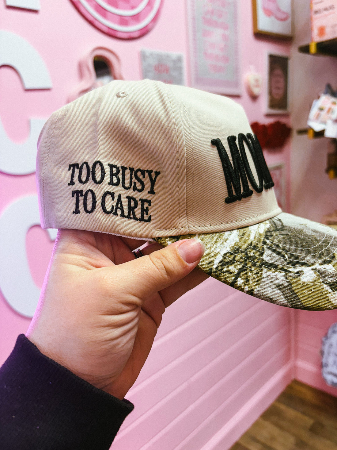 Mommin Hat