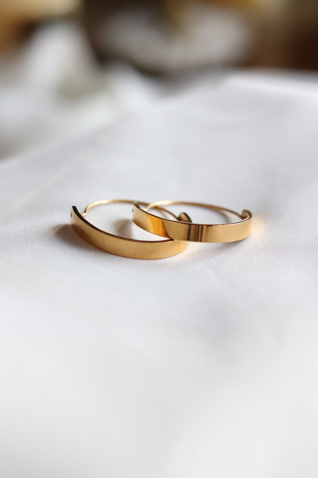 Edge Hoops Earrings - Water Proof (Silver and Gold)