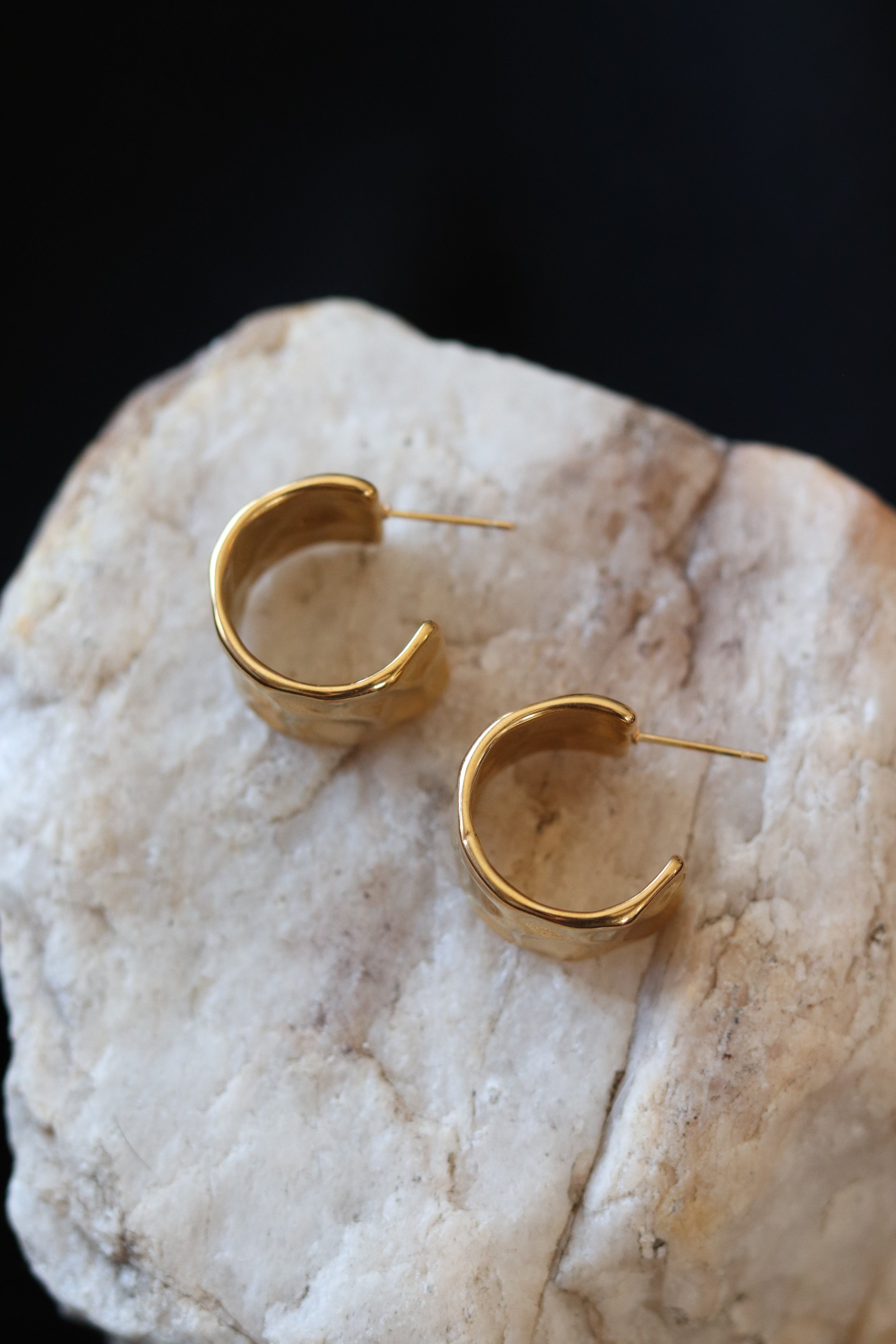 Wide Hammered Gold Hoop Earrings - 18K Gold Plated Waterproof