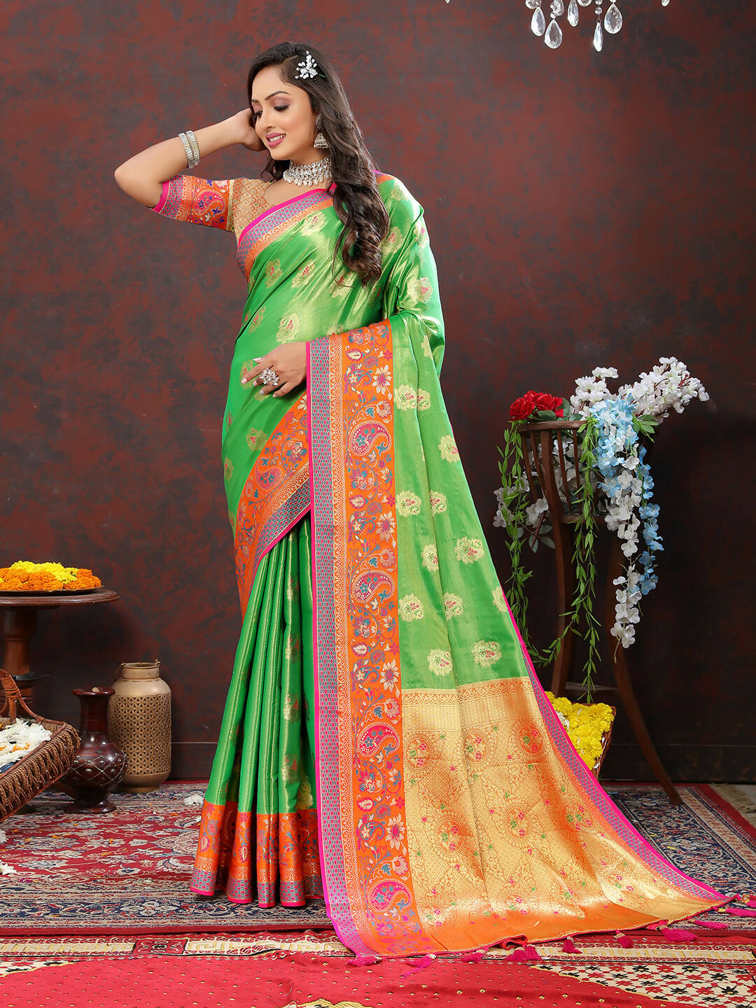 Navy Blue Kanjivaram Silk Saree with Zari Weaving and Pallu Tassels