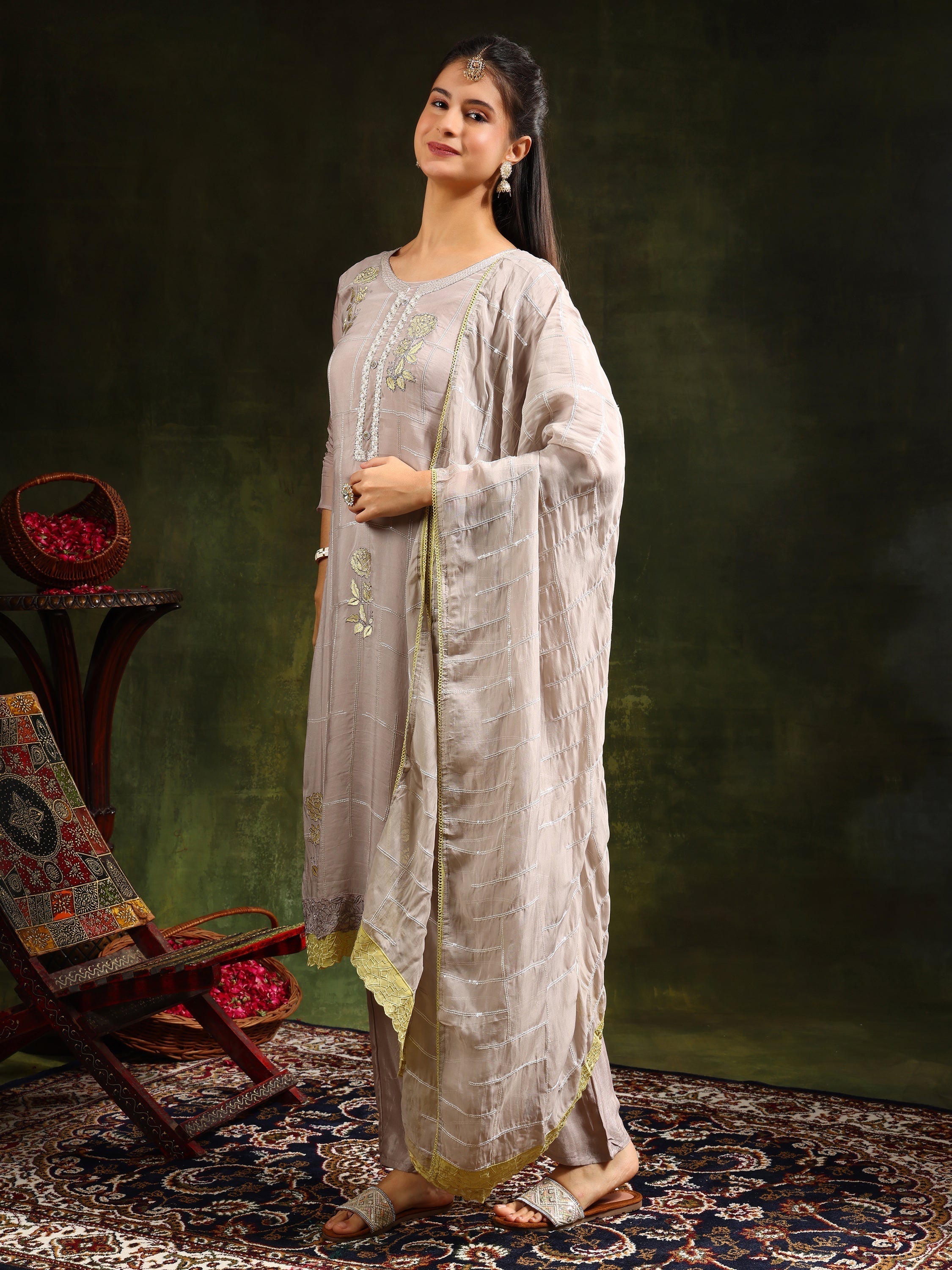Grey Hand Embroidered Kurta Set with Sequined Organza Dupatta